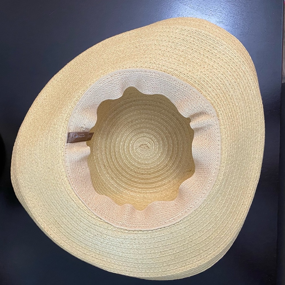 NEW Sun hat - Picture 2 of 2